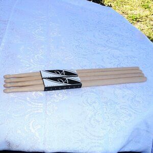 2 Pair of VAISOENY Drumsticks Premium Quality Maple 2B